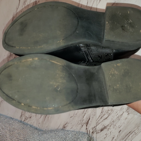 Womens BEBE Gold Buckle Military Boot - Picture 6 of 6